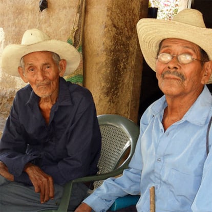 Federico Ramos, de 86 años (a la izquierda), y Manuel Gudiel, de 85.
