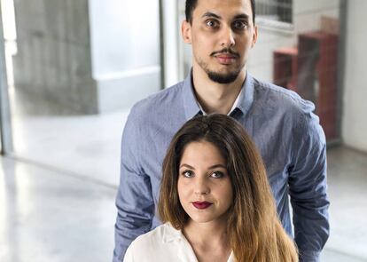 Cristina Varona (Murcia, 1994) y Ricardo Mart&iacute;nez (Murcia, 1993) son graduados en Ingenier&iacute;a Agroalimentaria y de los Sistemas Biol&oacute;gicos, comenzaron a trabajar en Useful Wastes durante el &uacute;ltimo a&ntilde;o de carrera. Ahora le dedican su tiempo completo.