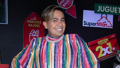 Ricardo Peralta en Azteca Estudios.