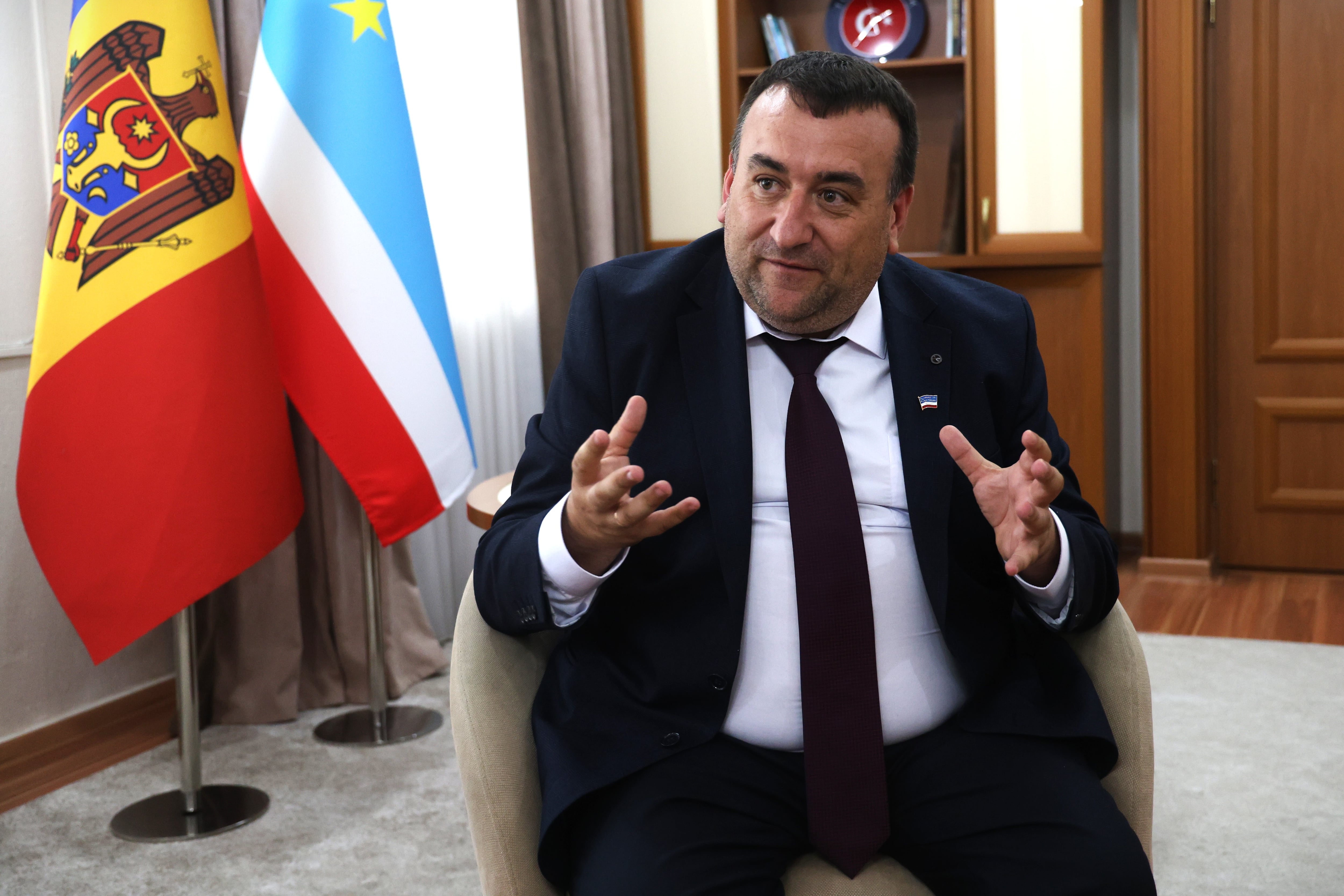 Valentin Gaidarji, presidente de la Asamblea de Gagaúzia, durante su entrevista con EL PAIS, el 15 de julio en Comrat.