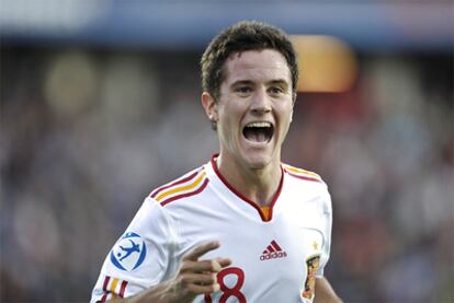 Ander Herrera celebra el primer gol de España sub 21.