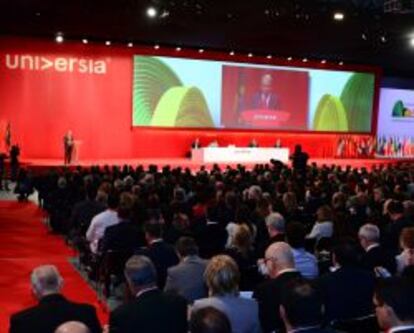 El presidente de Banco Santander, Emilio Botín, durante la clausura del evento.