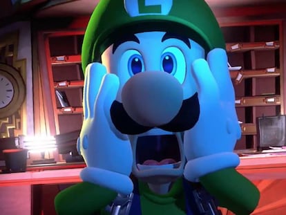 Luigi asustado en una imagen de 'Luigi's mansion 3', de Nintendo Switch.