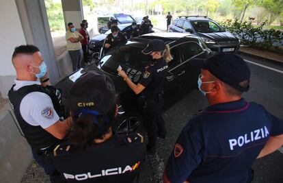 Agentes de las policías de Francia, Italia y España participan conjuntamente en el proyecto Comisarías Europeas, este miércoles.