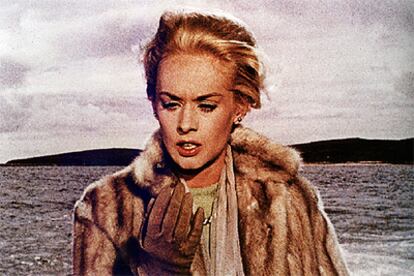 Tippi Hedren, en el filme <i>Los pájaros,</i> de Alfred Hitchcock.