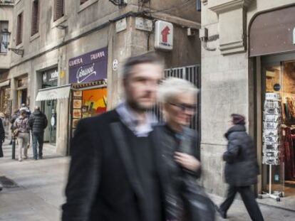 Comercio abierto en domingo en Barcelona.