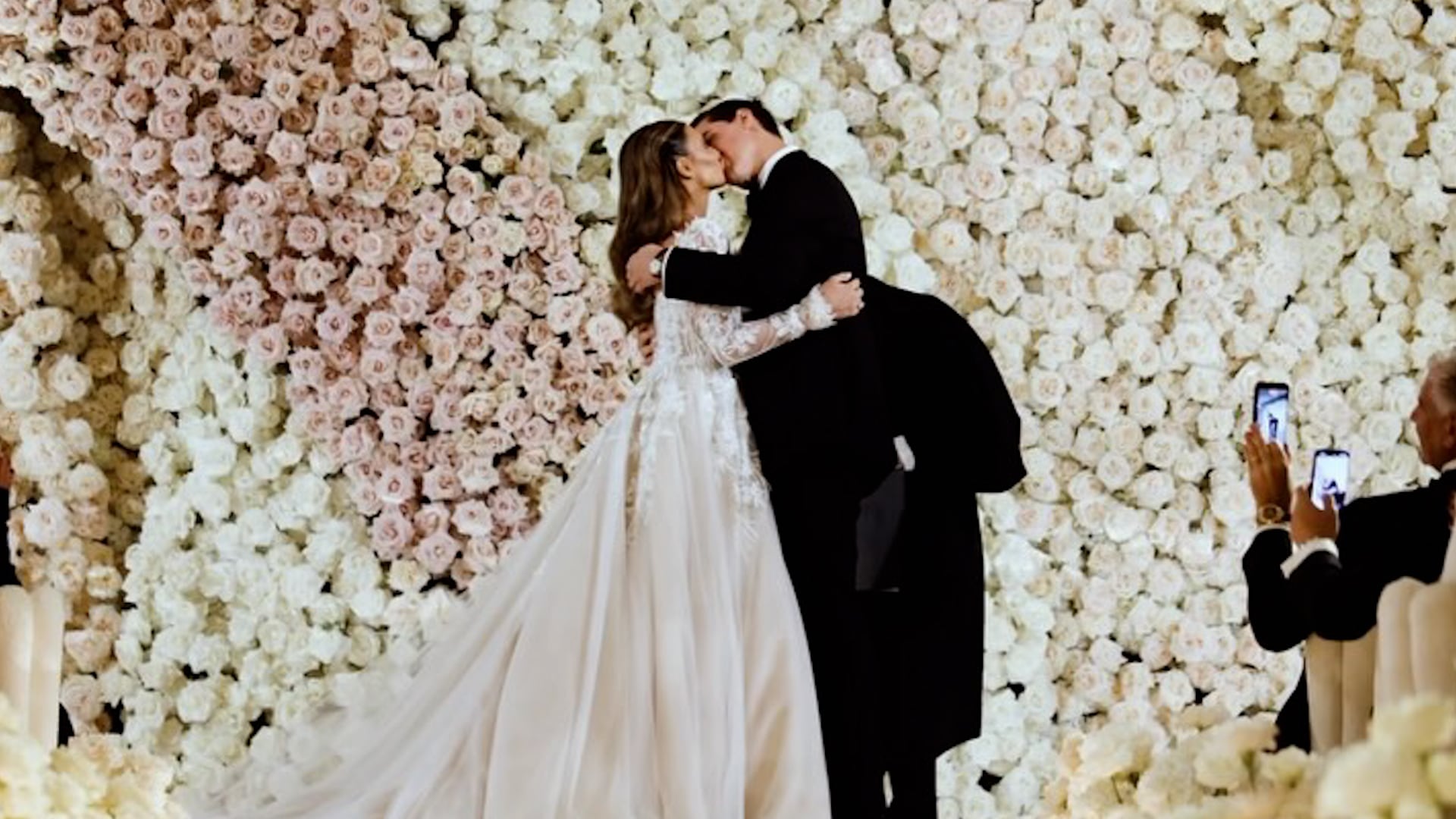 La telenovela turca que se coló en Venezuela: un romance exprés, una boda trumpista y un rastro de millones de dólares