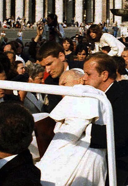 El Santo Padre, tras sufrir el atentado en San Pedro en 1981.