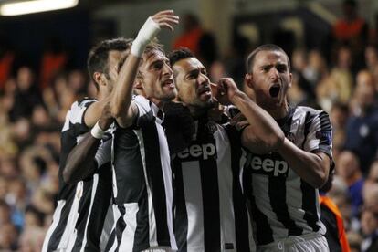 Los jugadores del Juventus celebran un gol