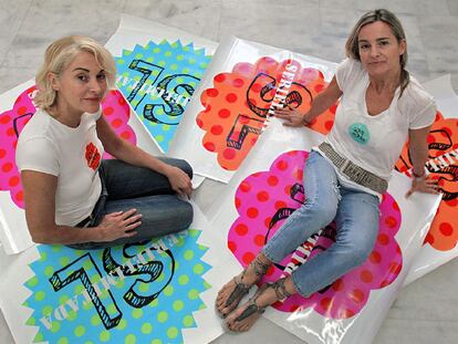Las diseñadoras Sandra Figuerola y Zdenka Lara, en las instalaciones de Las Naves.