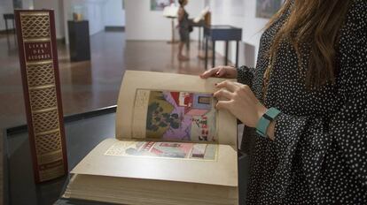 &#039;El libro de la Felicidad&#039;, presente en la exposici&oacute;n &#039;M.Moleiro. El Arte de la Perfecci&oacute;n&#039;, en el Real Alc&aacute;zar de Sevilla. 