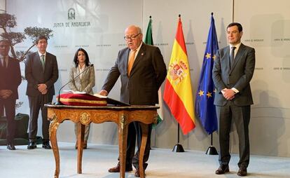 Toma de posesión del nuevo consejero de Salud y Familias de la Junta andaluza, Jesús Aguirre.