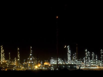 Una imagen del Polo Químico de Huelva realizada para un estudio sobre la influencia de la contaminación lumínica.