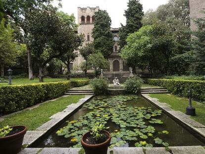 Los jardines del palacete de la calle Muntaner.