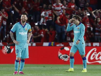 Messi y Griezmann, en Granada.