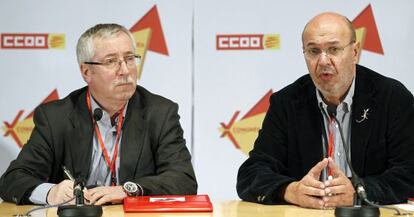 Ignacio Fern&aacute;ndez Toxo y Joan Carles Gallego, en el X Congreso de Comisiones Obreras de Catalu&ntilde;a.