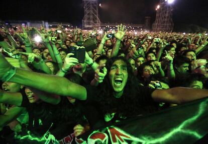 Público asistente al concierto de Metálica en Asunción, Paraguay, el 24 de marzo de 2014.