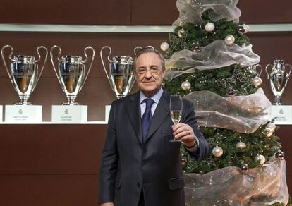 Florentino felicita las fiestas al madridismo.