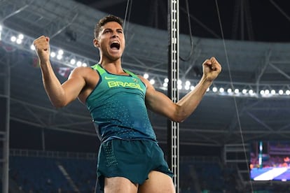 A estratégia deu certo e Thiago Braz ganhou um ouro histórico para o atletismo brasileiro.