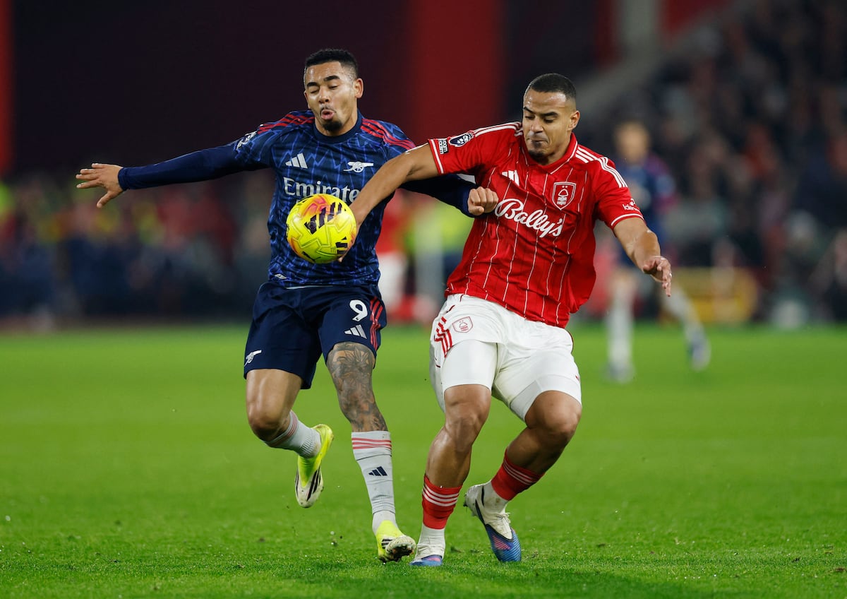 El Arsenal deja pasar una gran oportunidad