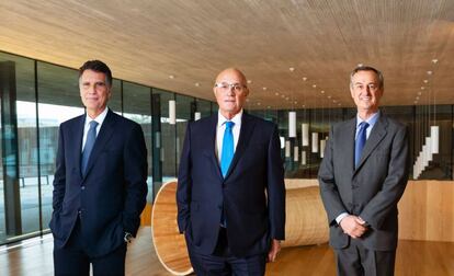 Jaime Guardiola, Josep Oiu y César González-Bueno