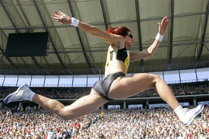 Tatyana Lebedeva salta hoy en Berlín.