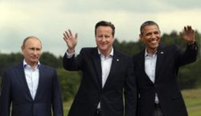 El presidente estadounidense, Barack Obama, junto al primer ministro brit&aacute;nico, David Cameron y el presidente de Rusia, Vlad&iacute;mir Putin.