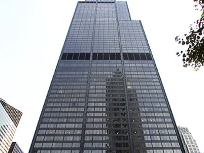 Entrada principal de la torre Sears, en Chicago.