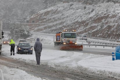 La carretera del Bruc (Barcelona) a l'A2.