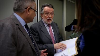 El vicealcalde de Valencia, Alfonso Grau, comparece tras conocerse el sobreseimiento de su imputación. 