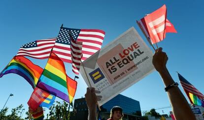 Celebraciones en Hollywood de la decisión del Supremo sobre los derechos de los homosexuales.