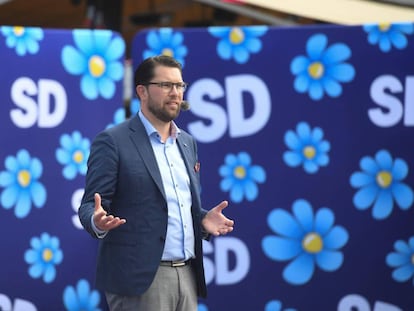 Demócratas de Suecia: no hay flores para los inmigrantes.