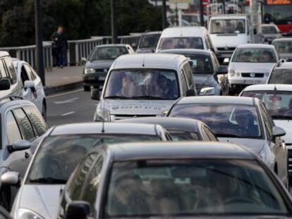 Tr&aacute;fico en la entrada de la ciudad de Valencia el pasado febrero.