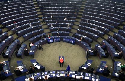 La presidenta de la Comisión Europea, Ursula von der Leyen, habla al Parlamento Europeo este miércoles.