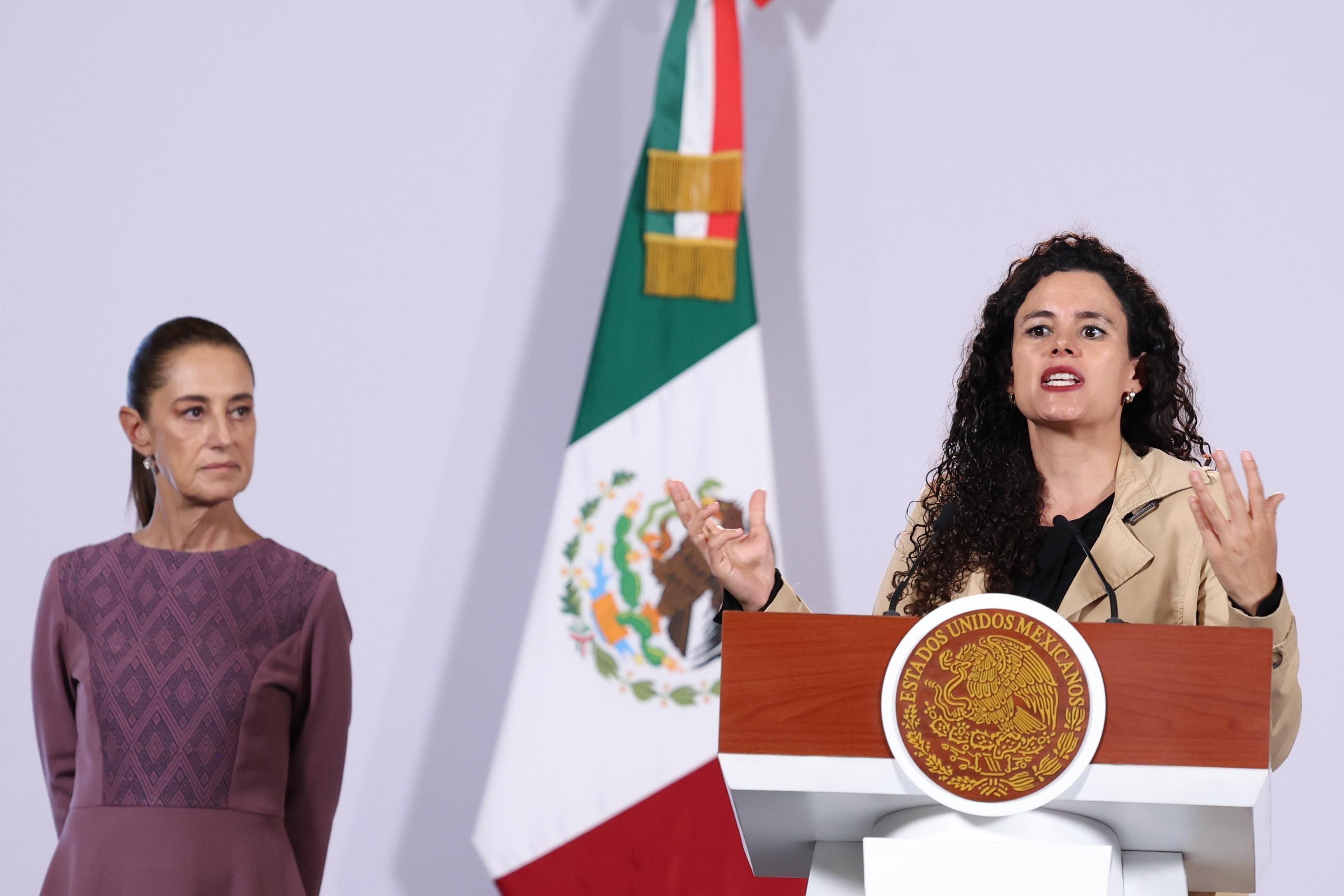 La ‘Ley Antimemes’ no prohíbe los memes ni la sátira: en qué consiste y por qué causa polémica