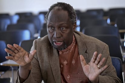 El escritor Ngugi wa Thiong'o, en 2017 en el CCCB.