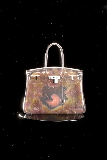 “Baby Birkin”, una animación de un bebé creciendo en un bolso Birkin de Hermès, creado por Maison Rothschild.