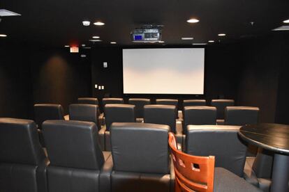 La sala de cine del complejo.