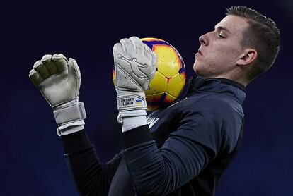 Lunin, en un entrenamiento