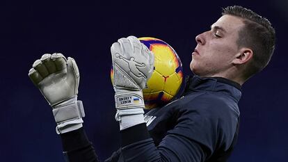 Lunin, en un entrenamiento