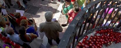 Concentración en Huelva para pedir justicia por la desaparición de los niños en Córdoba.