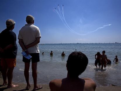 Espectáculo de maniobras aéreas en Málaga