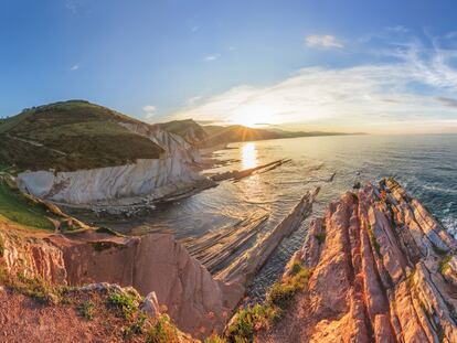 16 planes para sacarle todo el partido al puente