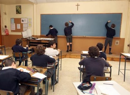 Aula del colegio Erain de Irún, que admite sólo a chicos.