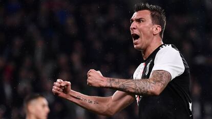 Mandzukic, celebrando un gol con la Juventus. 