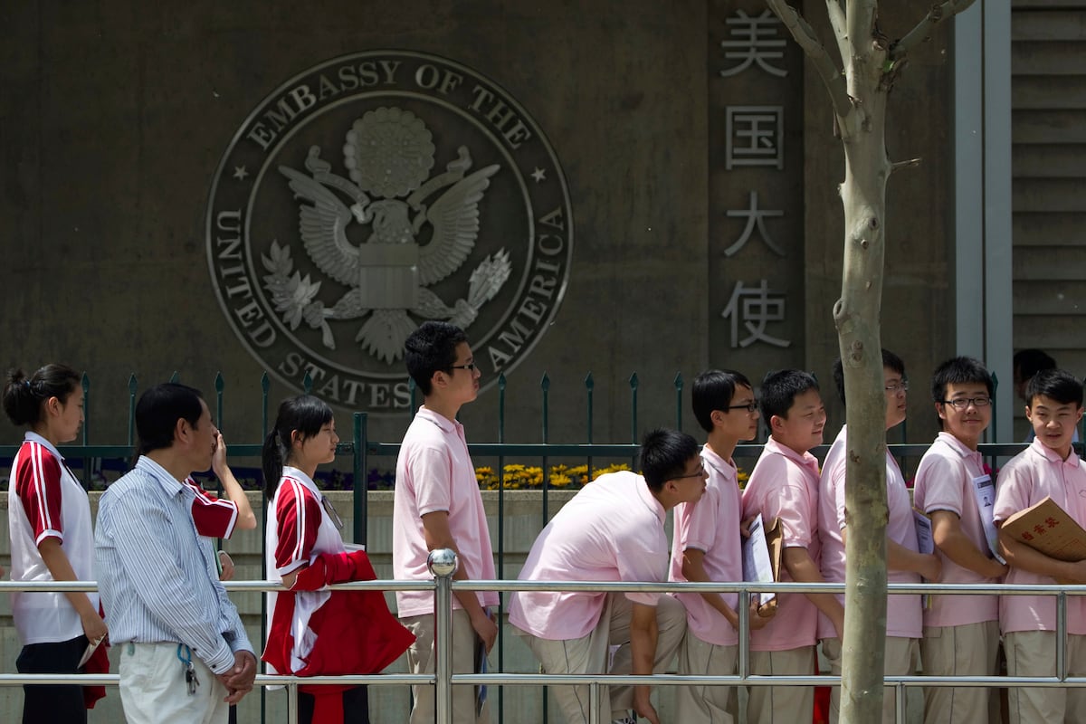 Consulates abroad have temporarily suspended appointments for work visas because of a ‘training initiative’ to screen foreigners who could pose a burden on the country