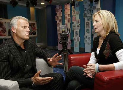 Peter R. de Vries entrevista a Beth Twitty, madre de Natalee Holloway.