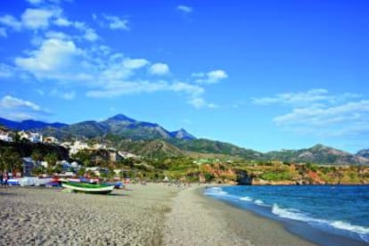 La playa de Burriana, en Málaga.