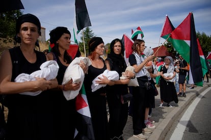 Concentración propalestina en Robledo de Chavela, este sábado.