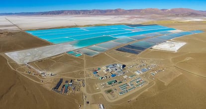 La planta de Sales de Jujuy en el salar de Olaroz, en la provincia argentina de Jujuy.